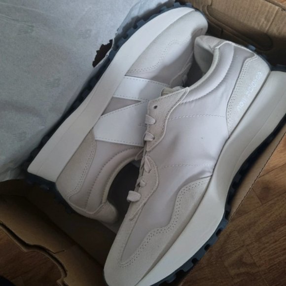 new balance trainers main image 4